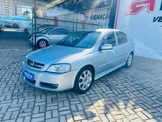 CHEVROLET ASTRA 2.0 MPFI ADVANTAGE 8V FLEX 4P MANUAL